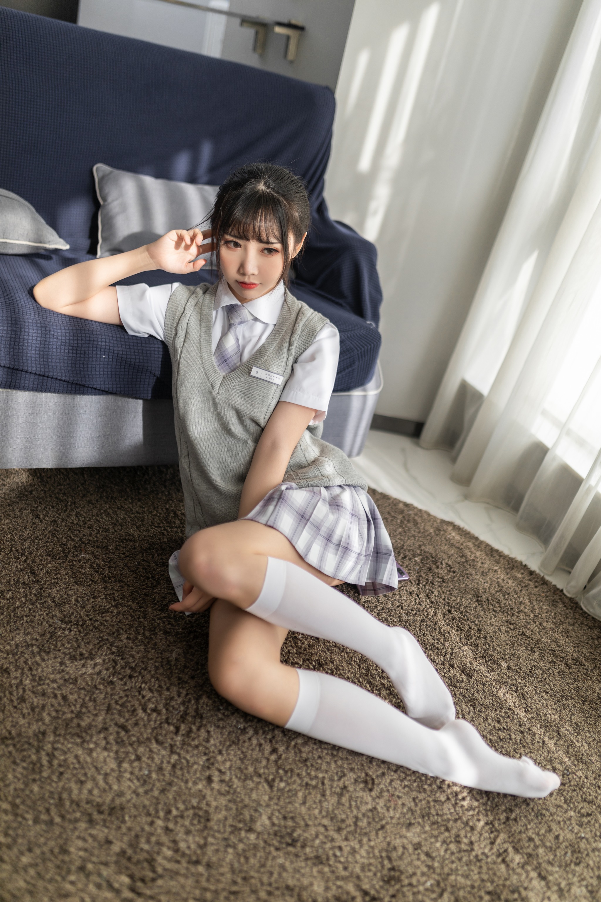 面饼仙儿 - NO.074 Coser面饼仙儿 制服少女 [40P]-XikXak